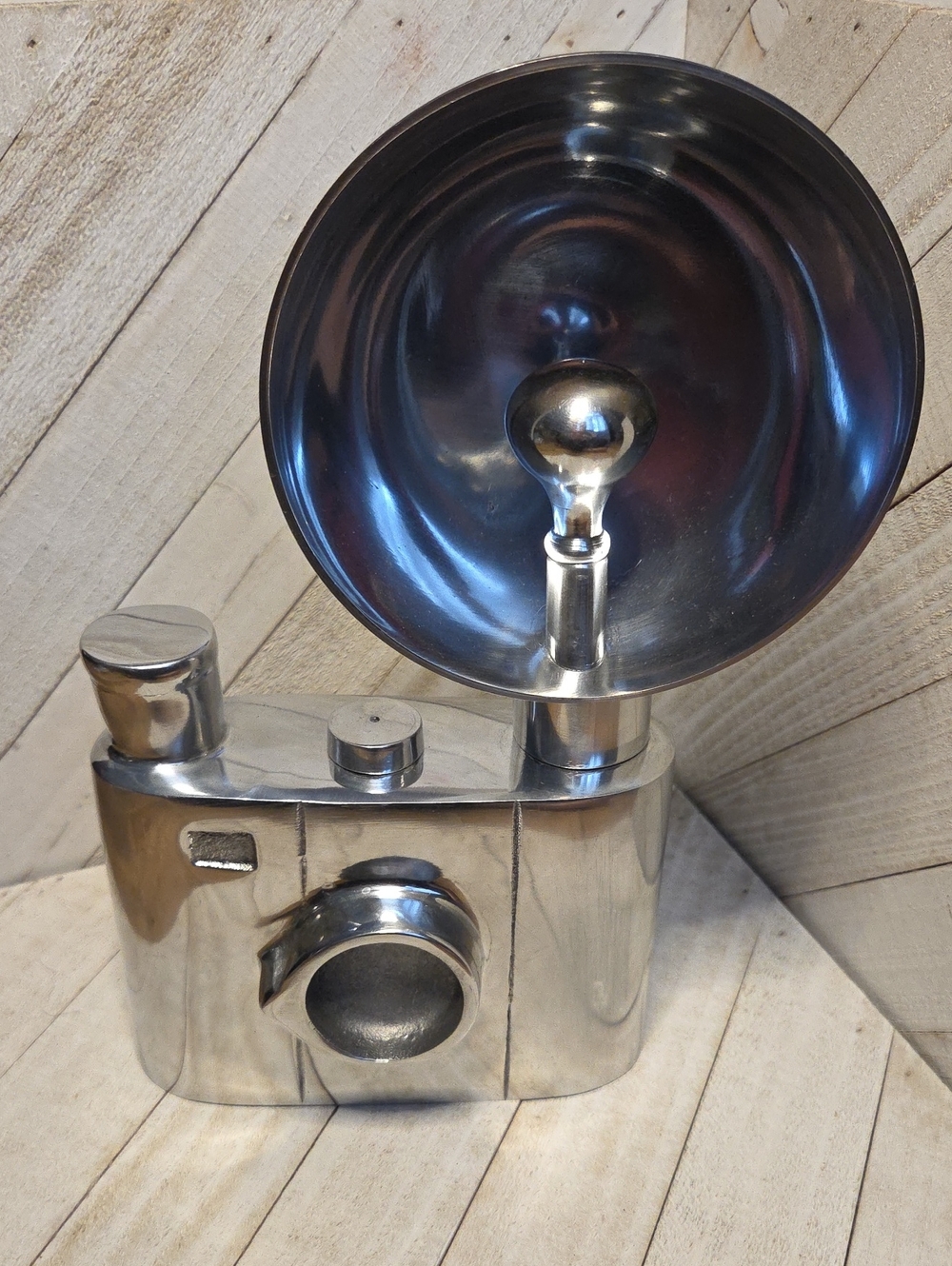 Z Gallerie XL Vintage Camera Sculpture Aluminum Photography Art Modern